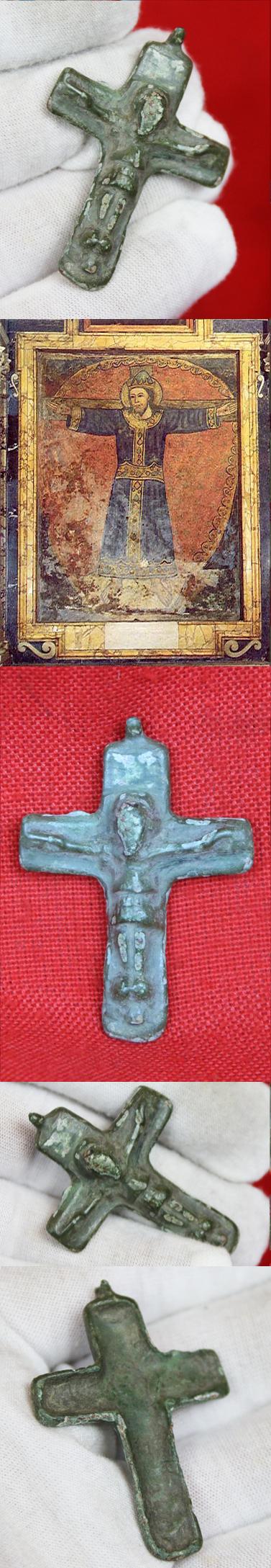 A Beautifully Detailed Ancient Roman Early Christian Crucifix, Byzantine Empire circa 1200 Years Old