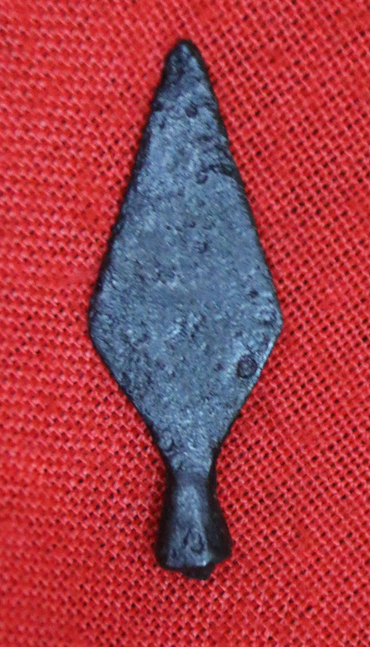 A Superb Condition Relic From the Battle of Agincourt. A Fierce-Some Flesh-Cutter Welsh Longbowman's Arrowhead Designed For Use Against Un-Armoured Men-at-Arms & Horse. Recovered From Azincourt in the 1820's