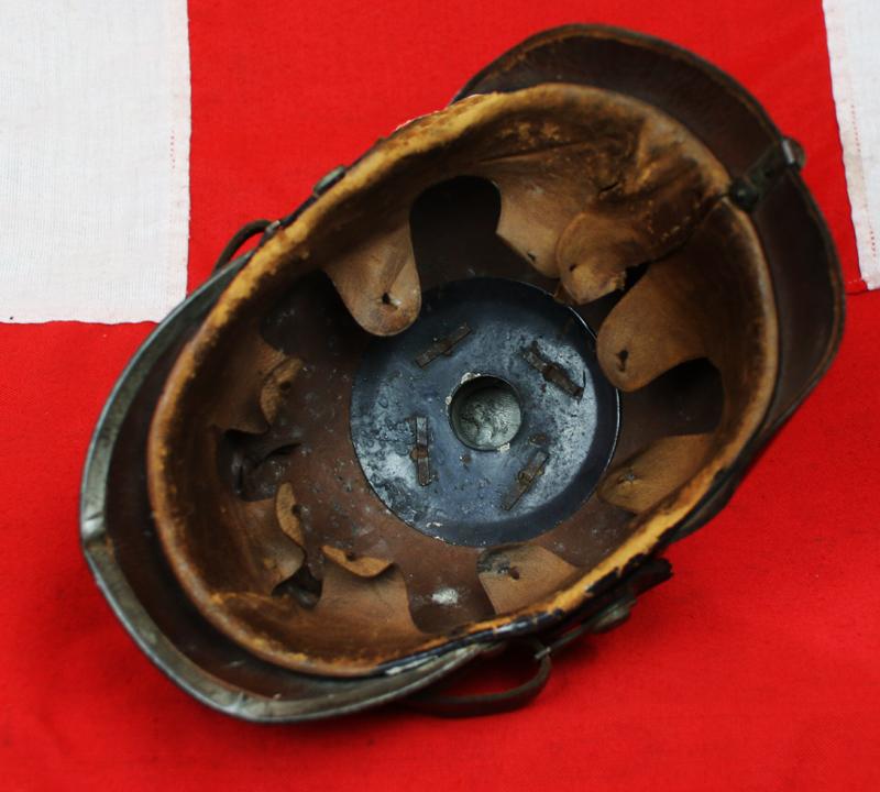 WW1 Early War Issue Imperial German Bavarian Infantry 'Mannschaften' Pickelhaube Helmet