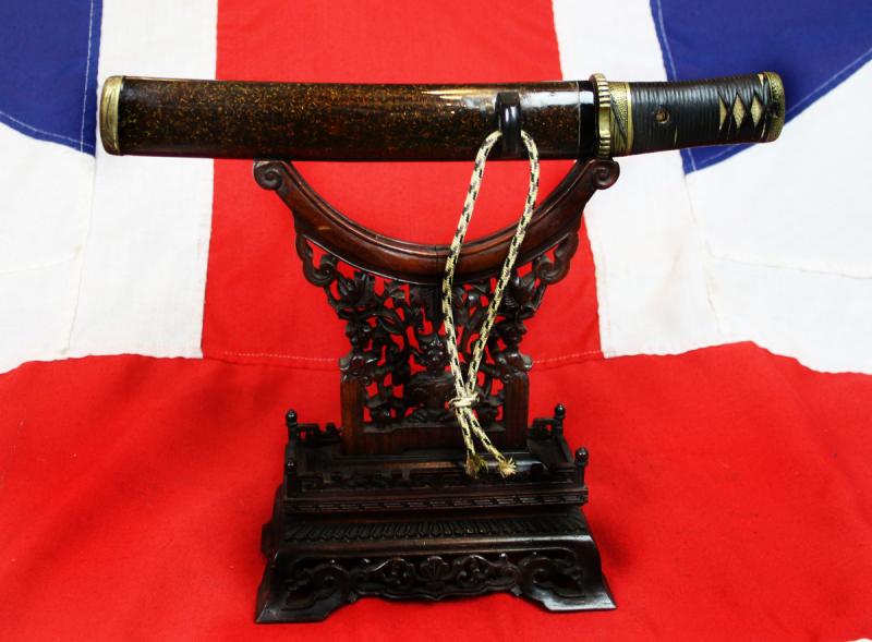 A Superb Antique, Shinto Era, Unokubi (鵜首) Zukuri Blade Tantō, 17th Century. Edo Matsushiro Sinano School Sinchu and Silver Koshirae. Just Arrived From A Premium Grade Collection, Previously Acquired Over Decades