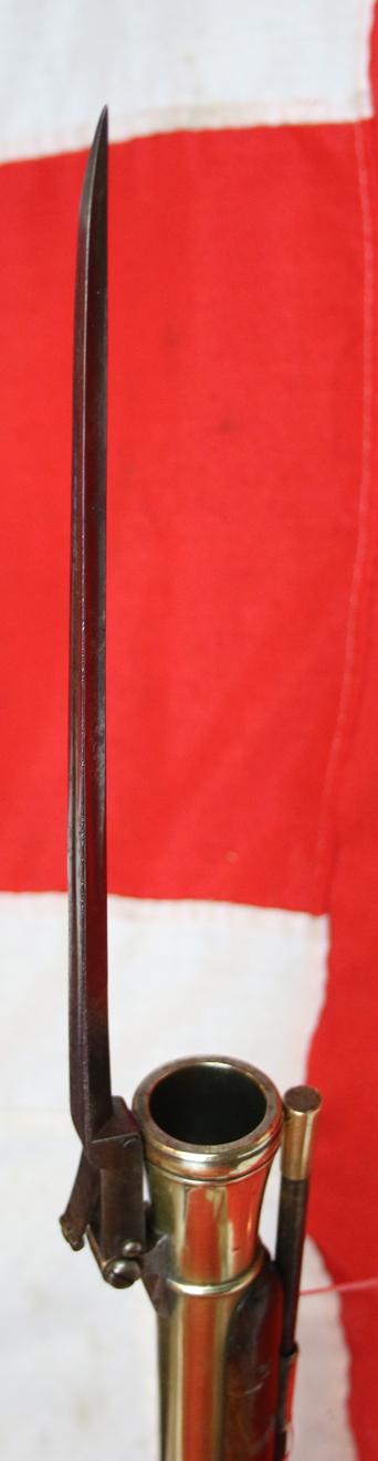 A Rare and Absolutely Spectacular, J. & W. Richards, All-Brass Flintlock Blunderbuss With Sprung Top Mounted Bayonet. Finest 'Juglans Regia' Walnut Stock. Circa 1800. Much Favoured by Ship's Captains