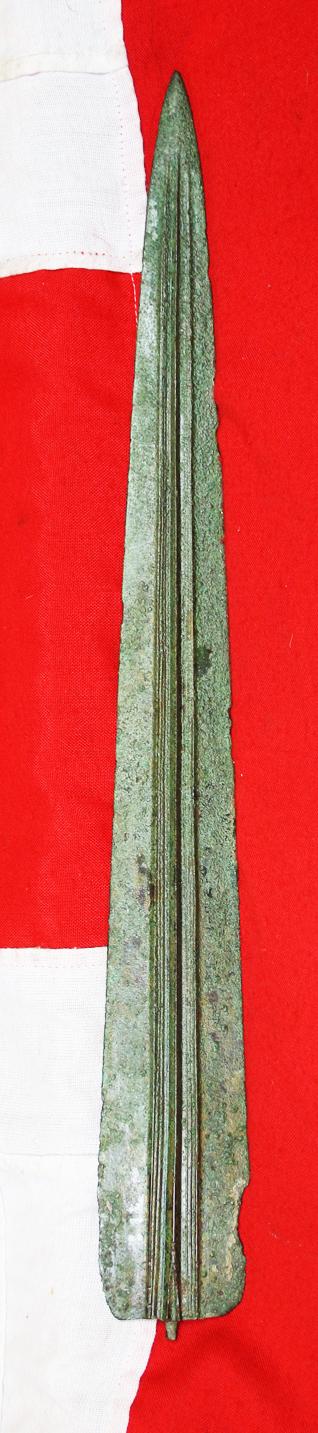 A Simply Wonderful Original Trojan War Period Full Length Bronze Sword Blade, 21 Inches Long. Circa 1200 B.C.Archean Greeks, the Mycenean Greeks, The Trojans & The Hitites. From The Warring Times Of Menalaus King of Sparta & King Agamemnon