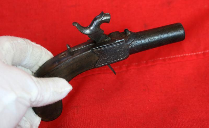 A Good 19th Century 1830's King George IVth English Percussion Derringer Type Pistol. The Kind Of Boxlock Pistol Known In Dickensian England As A 'Barker'