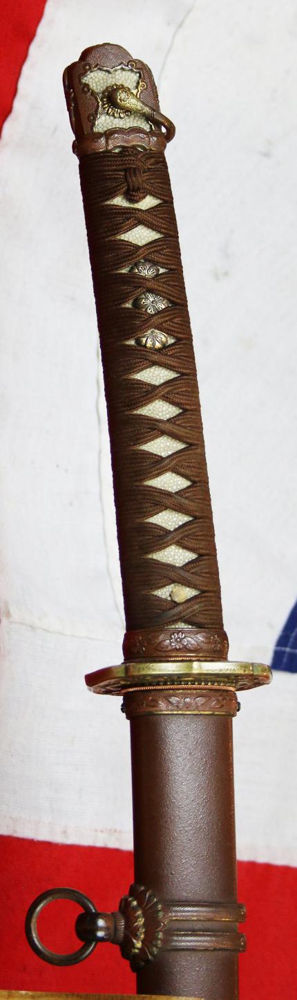 Magnificent Near Mint Gendaito, WW2 Officer's Sword By A Jo-Jo Saku (Above-Superior Work) Highly Ranked Traditional Sword Maker in The Tosho Banzuke 刀匠番附 That Was Published for 1941. Signed: Chikuzen Fukuoka Ju Moritsugu Norisada Saku Kore