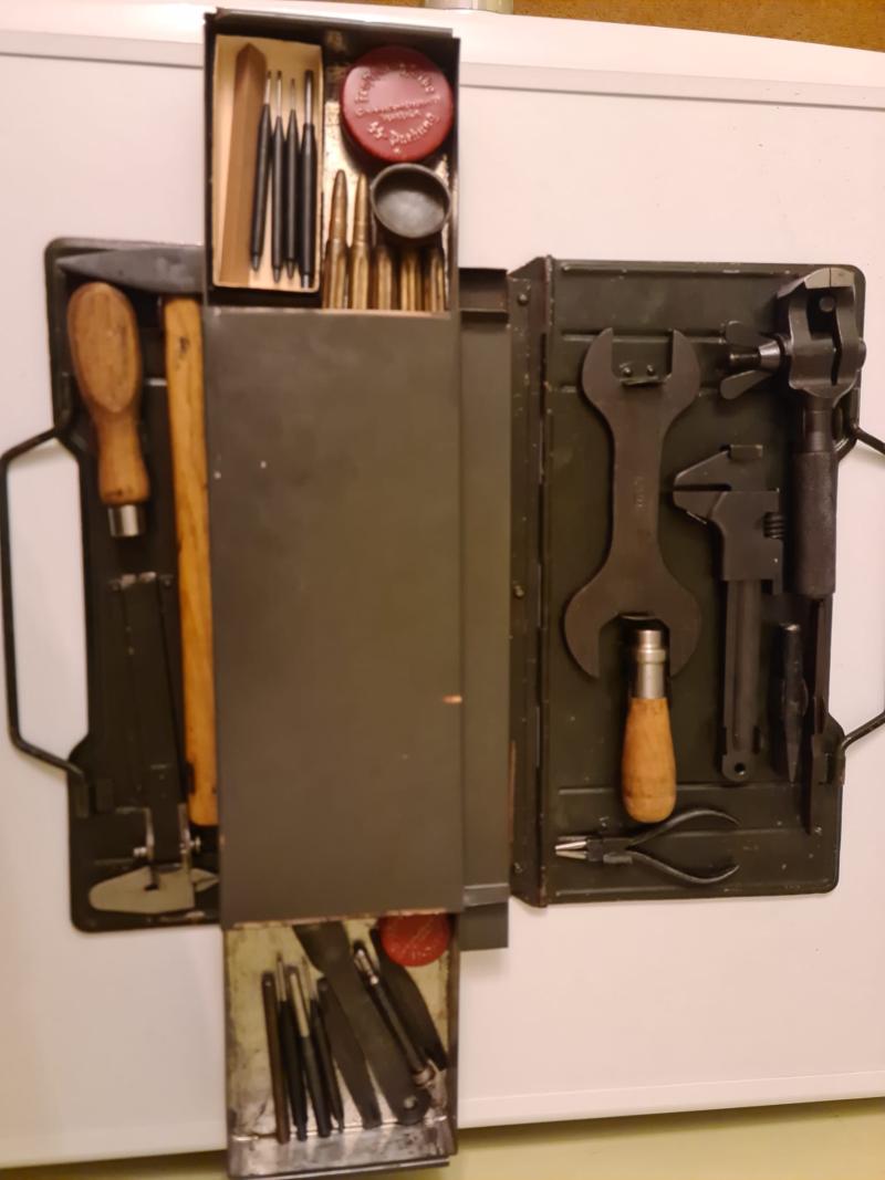 An Incredibly Rare And Immensely Desirable Original Collectors Item For Machine Gun Collectors. A 1938 Dated Mauser, WW2 German MG 34 Machine Gunners Tool Kit