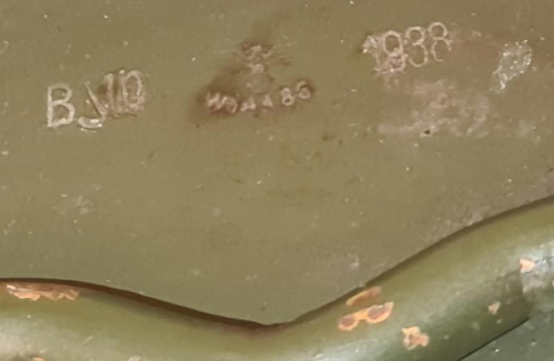 An Incredibly Rare And Immensely Desirable Original Collectors Item For Machine Gun Collectors. A 1938 Dated Mauser, WW2 German MG 34 Machine Gunners Tool Kit