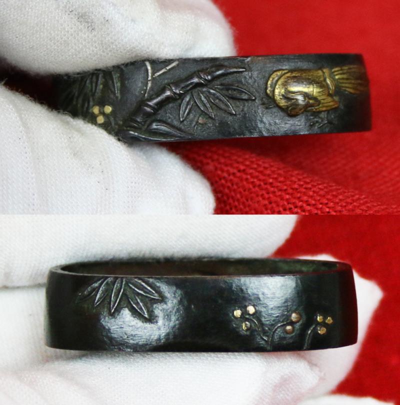A Super, Early, Ancient Koto Period Samurai Sword Wakazashi, Muromachi Era, Signed Jyakusyuu-jyu Fuyushige Late 14th to Early 15th Century.