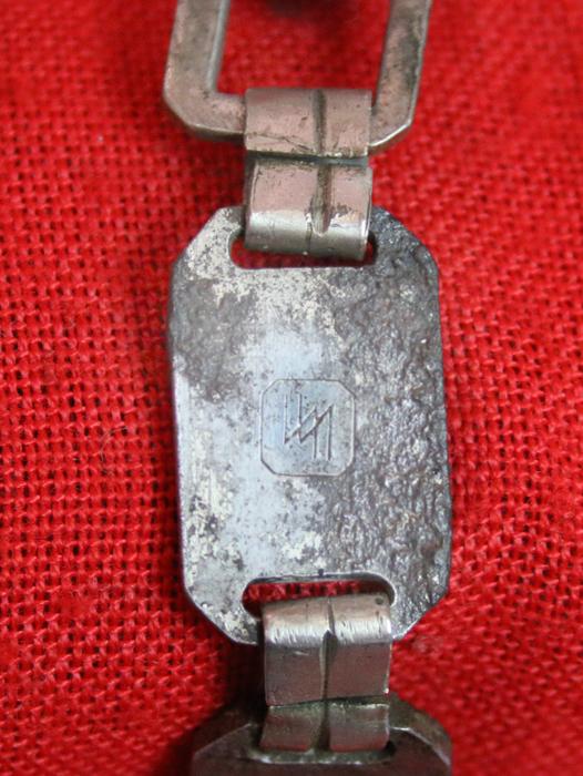 A Most Rare And Highly Collectable The Chained 1936 SS-Ehrendolch (