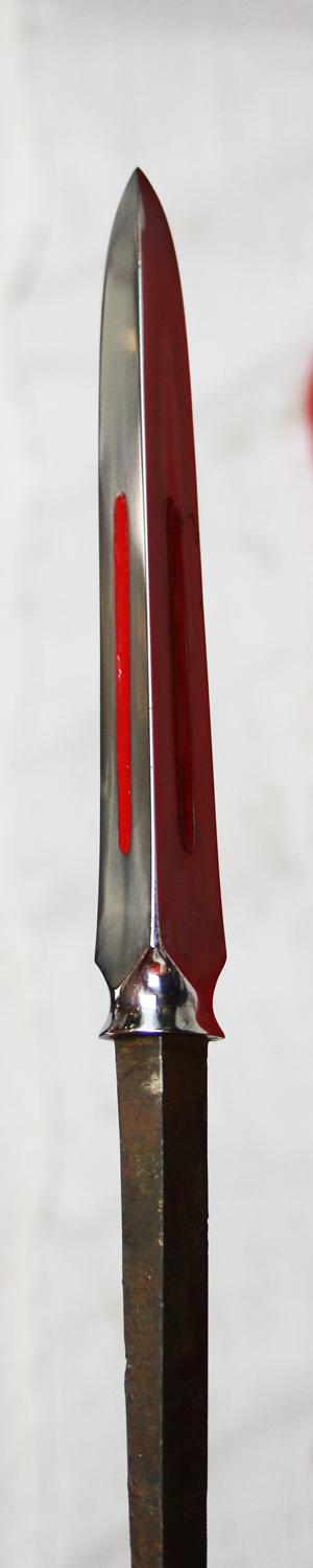 A Shinto Horseman's Yari Long Spear Blade By Kunitomo Minamoto No Masahisa Circa 1660 to 1680. in Superb Condition with fine Suguha Hamon, and Three, Horimono Cut Bo-Hi {Fullers} Decorated with Red Lacquer