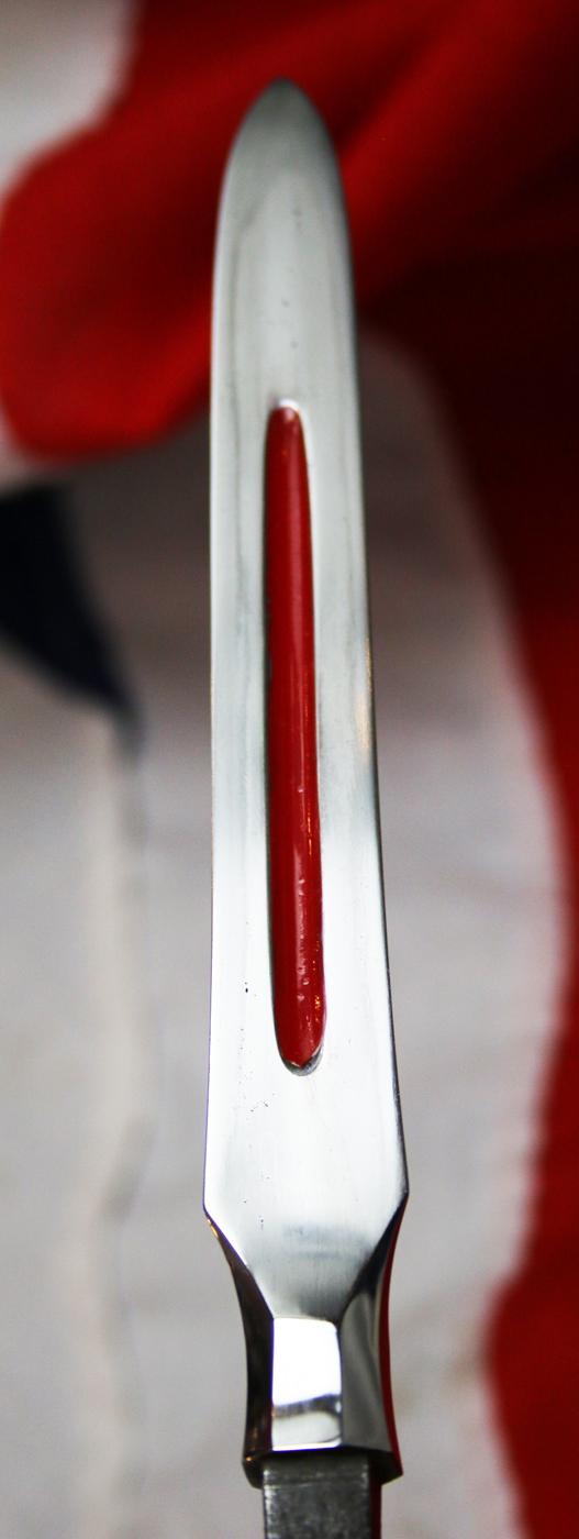 From the Roald Knutsen Collection. A Superb Hira Sankaku Yari Blade Signed Yamashiro no kami Kunishige 1751 in Superb Condition with fine Suguha Hamon, and an Horimono Cut Bo-Hi {Fuller} Decorated with Red Lacquer