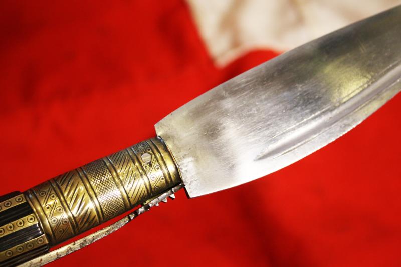 Exceptional Early 19th Century Navaja Folding Knife From Albacete. Of the Spanish Guerrilleros Who Faught Napoleon During His Invasion Of Spain In The Peninsular War. As Used In The Dos de Mayo Uprising, Madrid, Spain,1808. Against Napoleon's Occupation