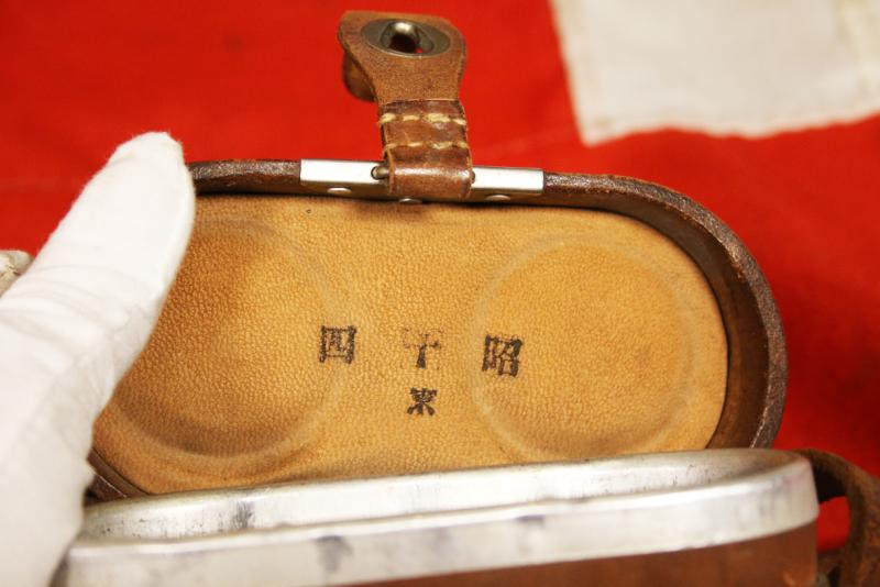 Original Japanese WWII Type 93 Non-Commissioned Officer 4x10 Binoculars, with JES ねぢ Mark, Nippon Kōgyō Kikaku, in Original Leather Case & Strap, And His NCO's Service Uniform Twin Piece Interlocking Belt Buckle