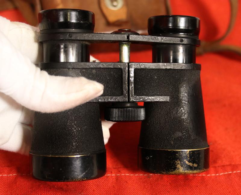 Original Japanese WWII Type 93 Non-Commissioned Officer 4x10 Binoculars, with JES ねぢ Mark, Nippon Kōgyō Kikaku, in Original Leather Case & Strap, And His NCO's Service Uniform Twin Piece Interlocking Belt Buckle
