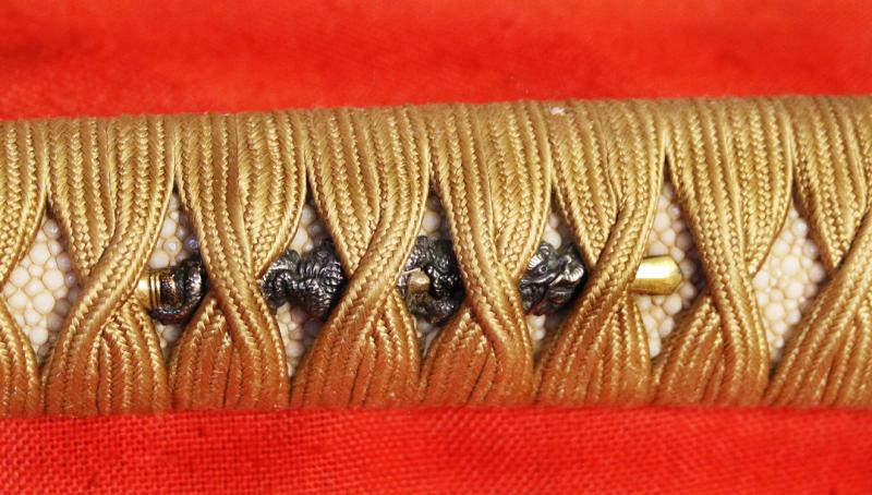 Early Shinto, Signed, Yamashiro Daijo Fujiwara Kunitsugu (山城大掾藤原国次) Handachi Sword With Full Suite Of Omori Teruhide School 'Omori Wave' Pattern of Handachi Koshirae Of Churning Water With Inlaid Gold Sea Spray Droplets. Kinai School Budou-sukashi Tsuba