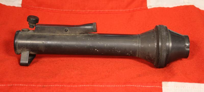 A Superb and Scarce WW2 Issue SBS Morse Signalling Torch in Dark Green. AP16001 Admiralty Pattern Made in Canada CCB. For Covert Tactical Signalling