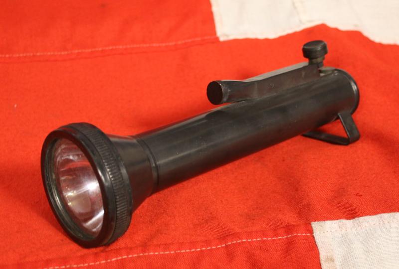 A Superb and Scarce WW2 Issue SBS Morse Signalling Torch in Dark Green. AP16001 Admiralty Pattern Made in Canada CCB. For Covert Tactical Signalling