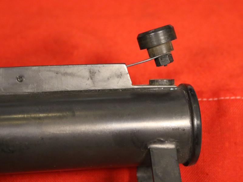 A Superb and Scarce WW2 Issue SBS Morse Signalling Torch in Dark Green. AP16001 Admiralty Pattern Made in Canada CCB. For Covert Tactical Signalling